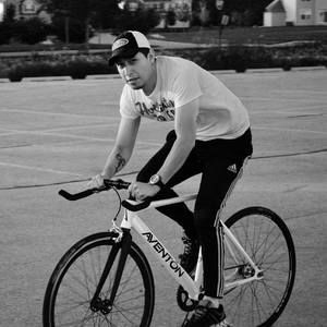 Meet your Posher, Roy